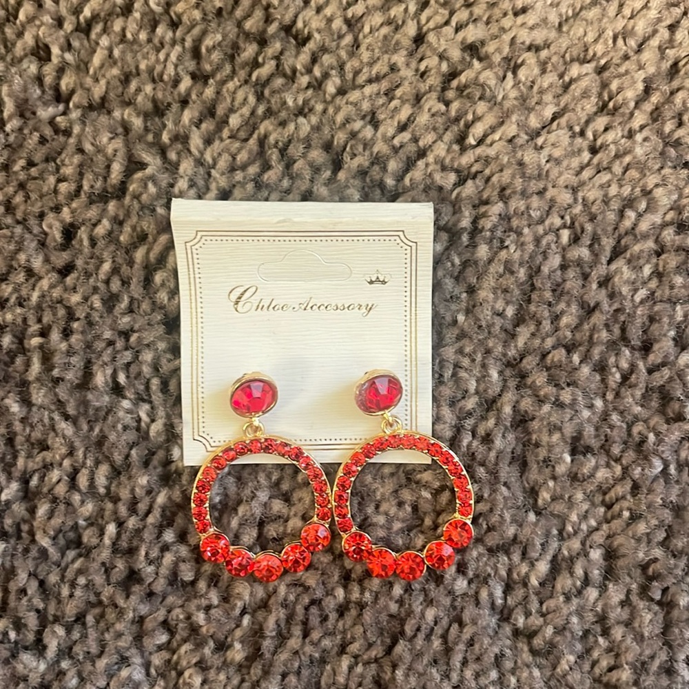 • Chloe Accessory • Earrings